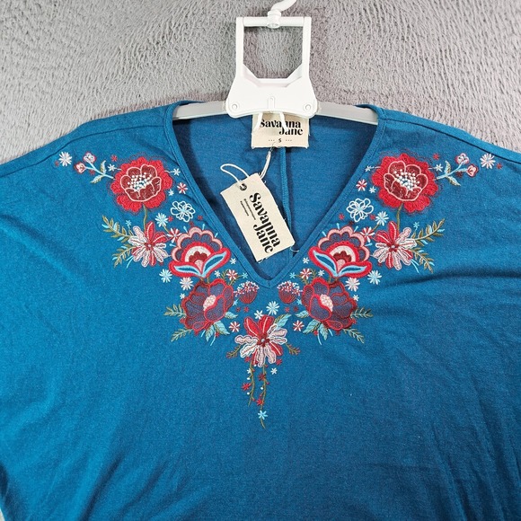 NEW‎ Savanna Jane Embroidered Poncho Top Women Small Floral Teal Blue - Picture 2 of 8
